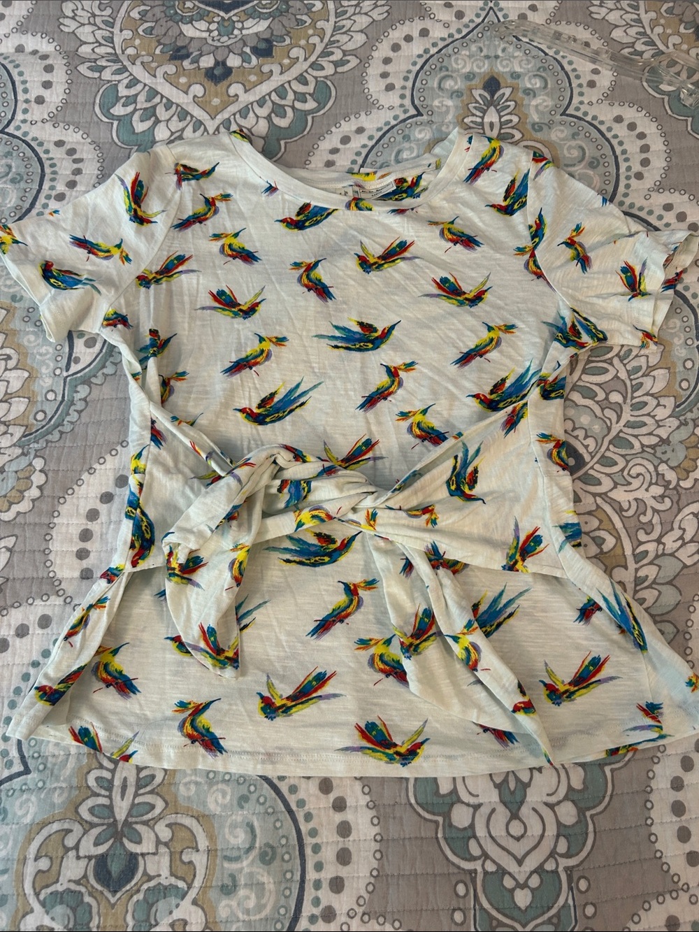 Meadow Rue for anthropology Cream Short-Sleeve Parrot Print Tie-Back Top NWT
